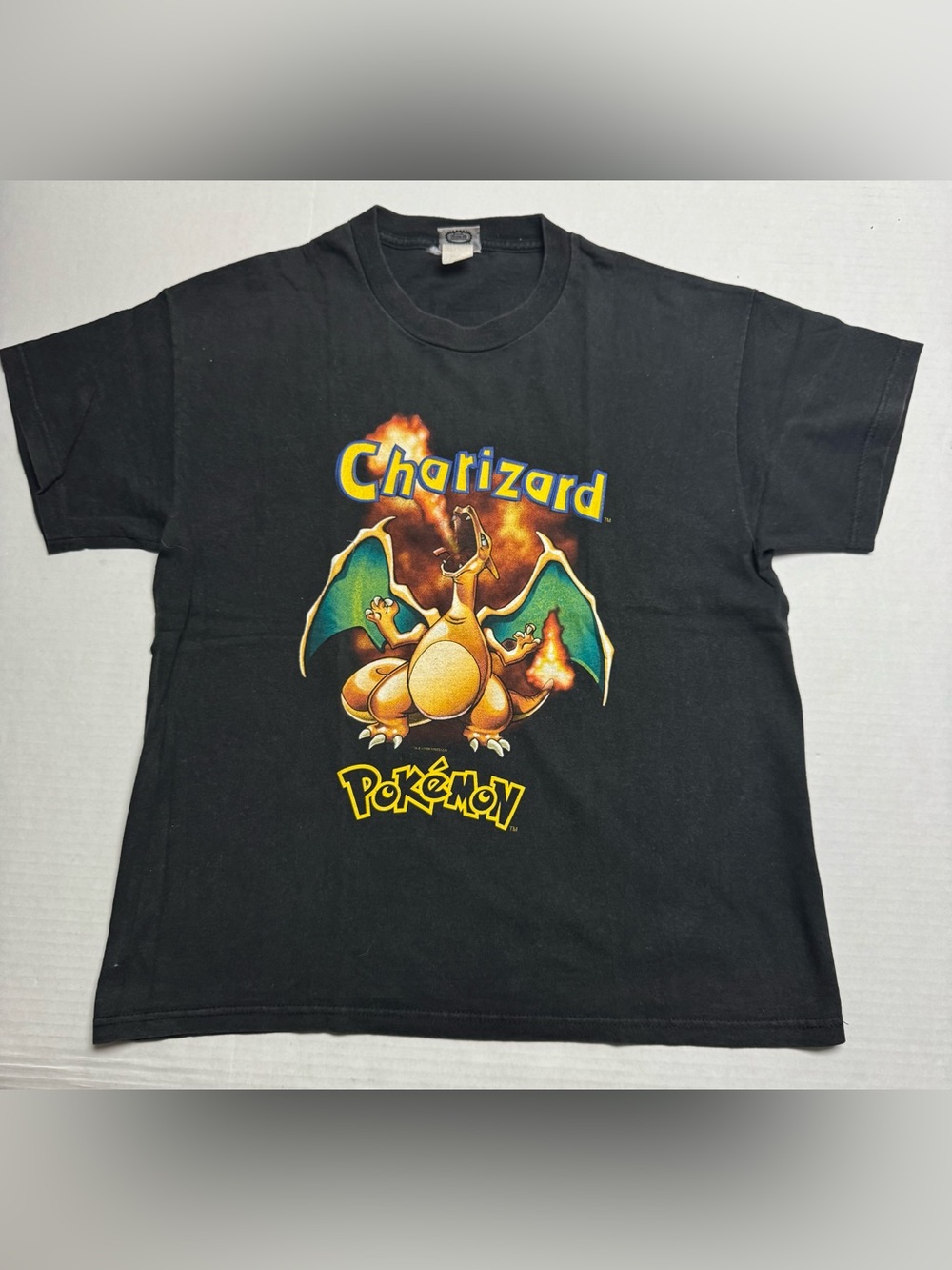 Vintage 1999 Pokémon Charizard Graphic T-Shirt Youth Size: XL Official Nintendo